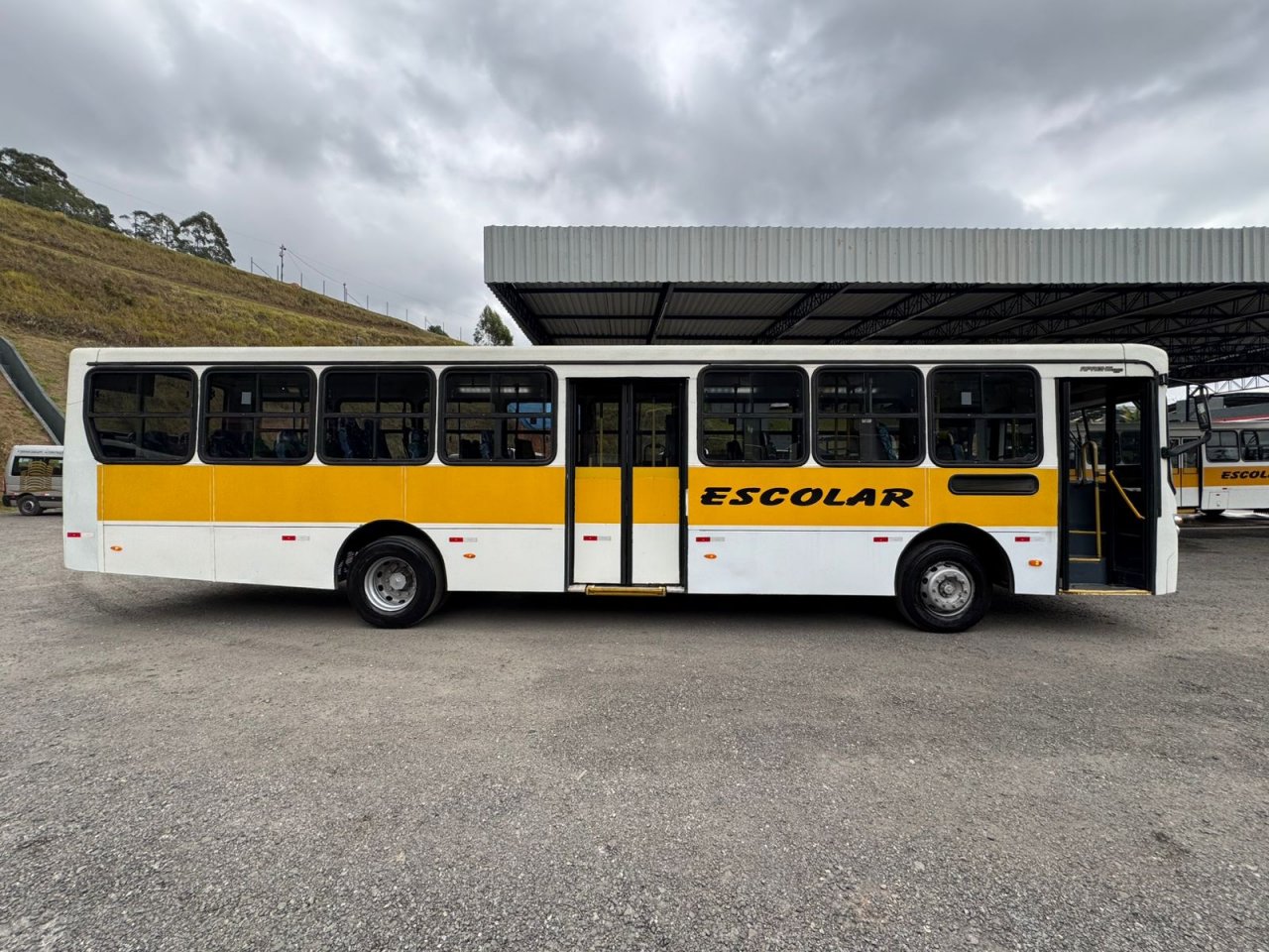 Mercedes-Benz Caio Apache Vip 2009/2010