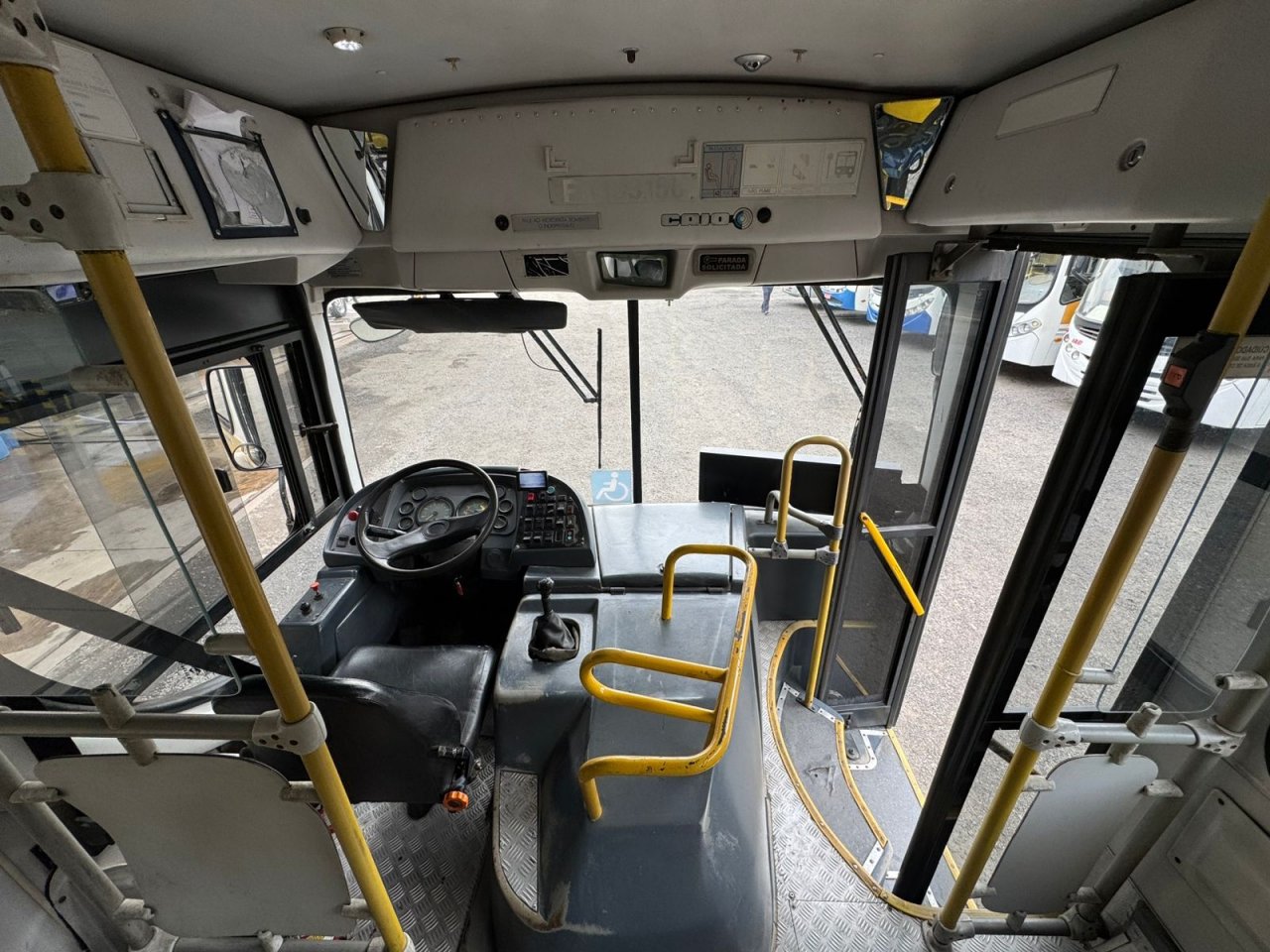 Mercedes-Benz Caio Apache Vip 2009/2010